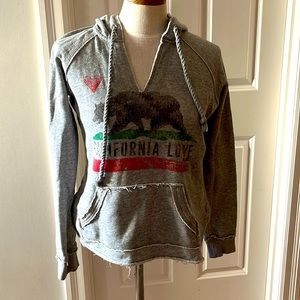 Billabong Beach Hoodie Size Medium
